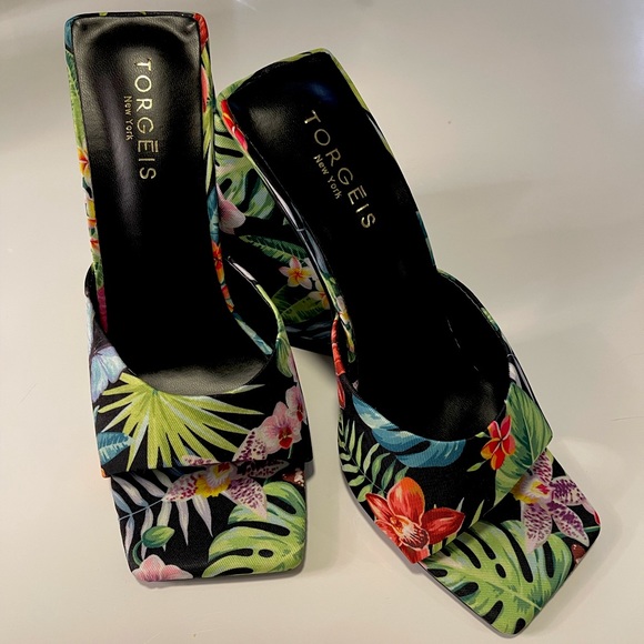 Open Toe Block Heel Mules - Picture 3 of 3